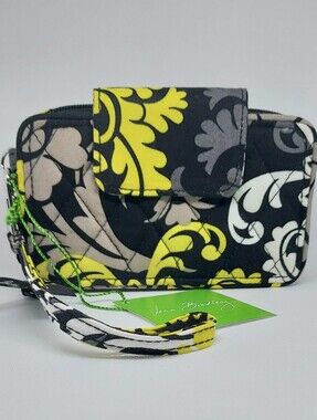 Vera Bradley Wristlet/Wallet Baroque NWT